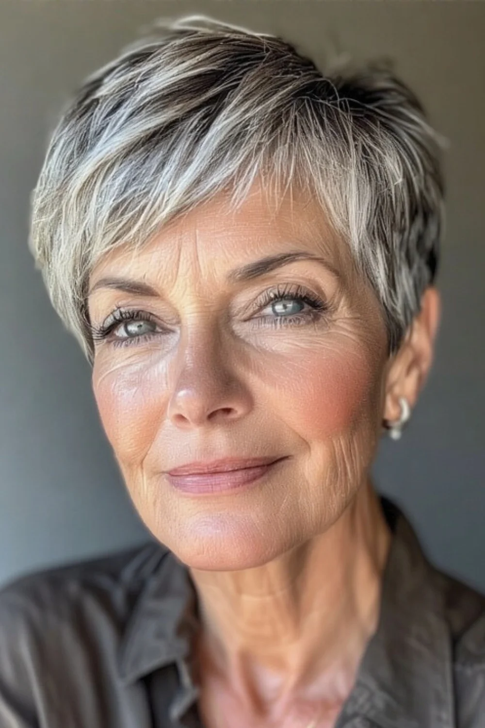 Tips for growing out a pixie cut smoothly, with style at every stage.