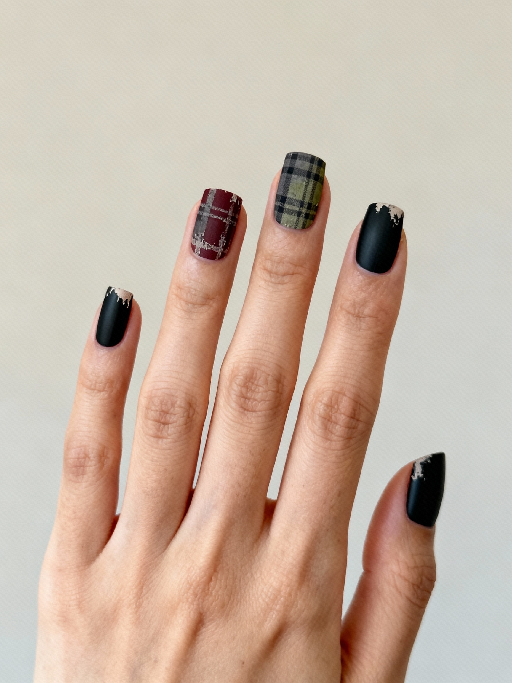 grungy inky plaid accents