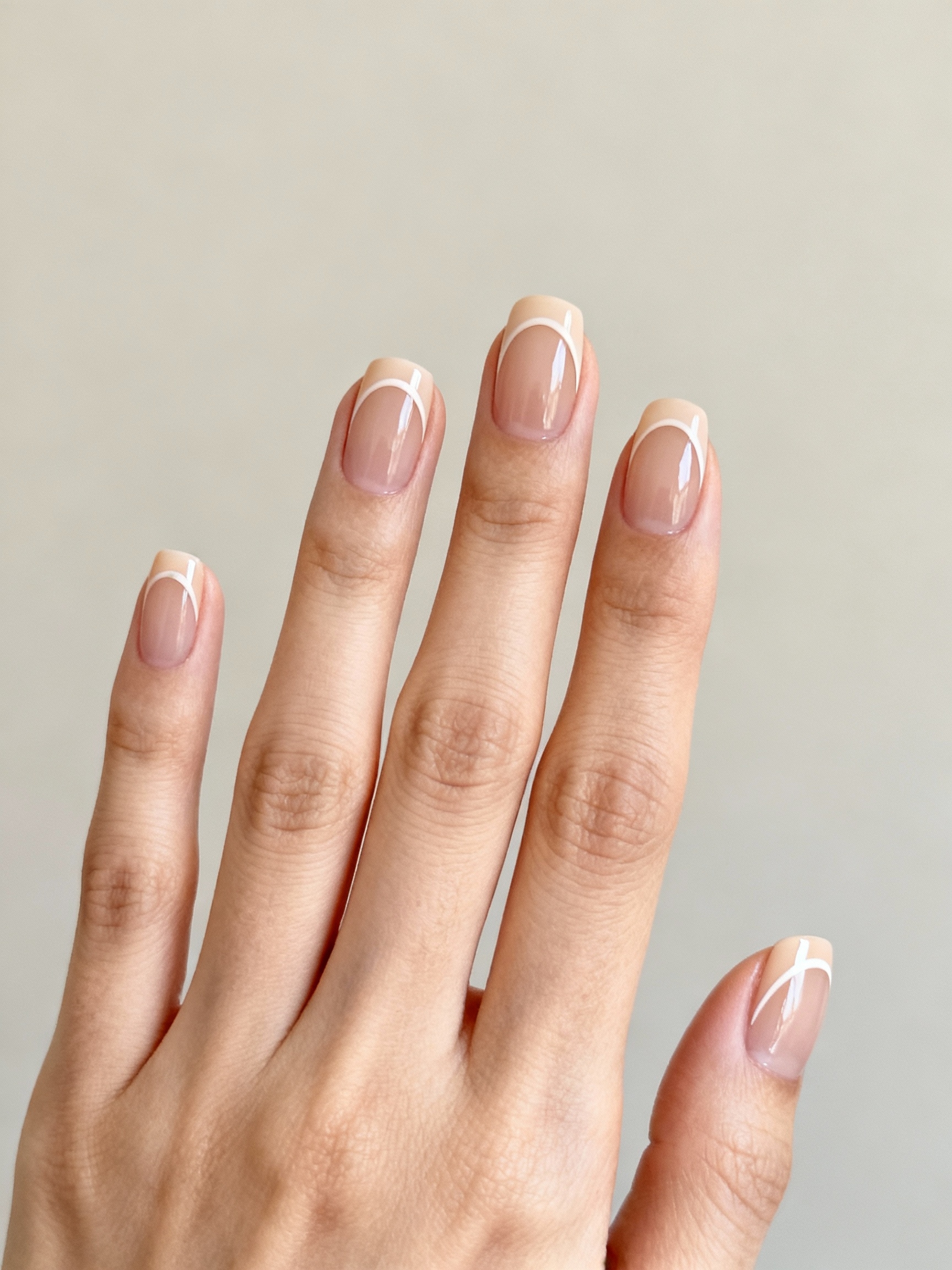 negative space curved polished nailart