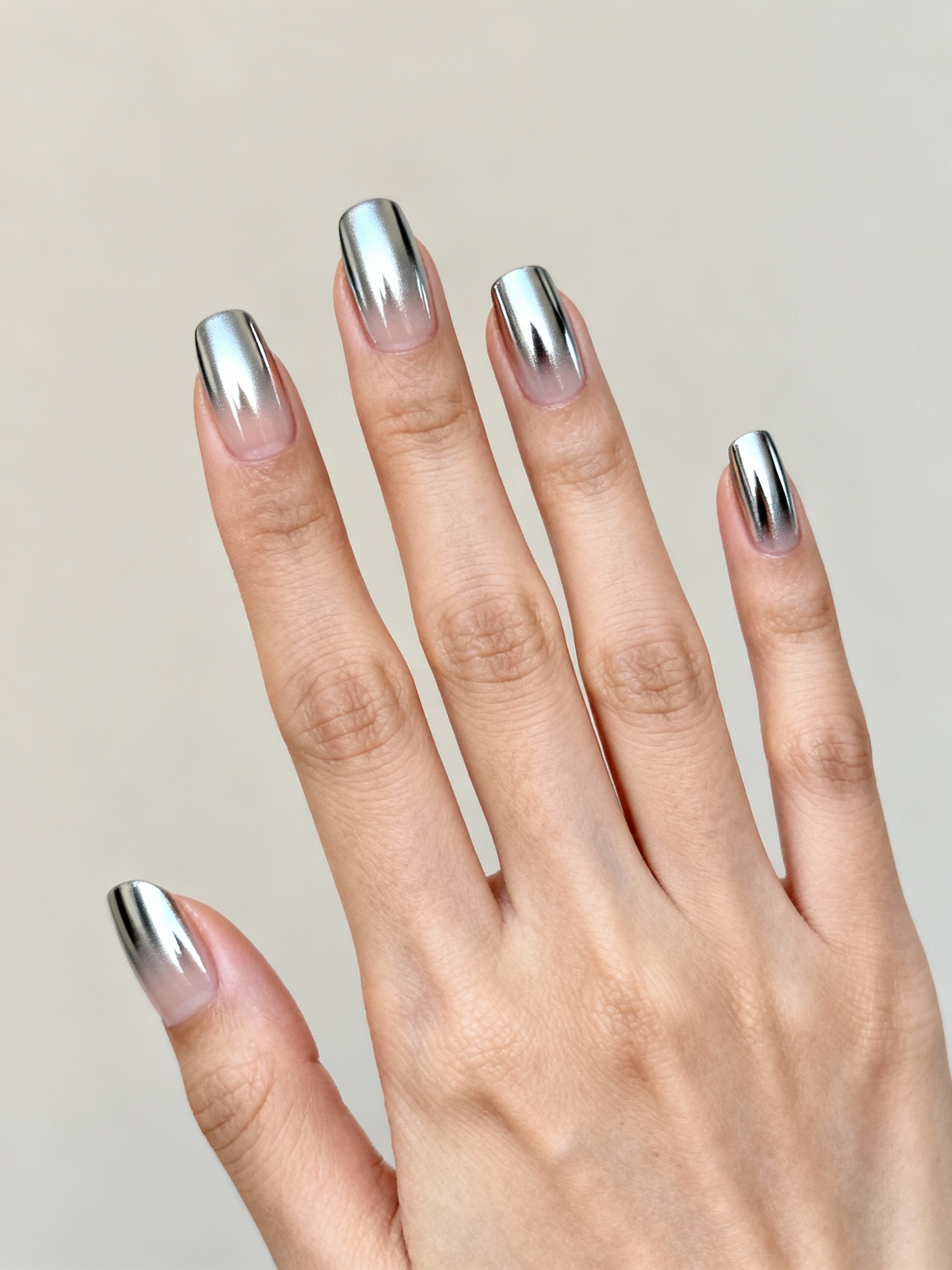 silvery tapered mirror finish gleam