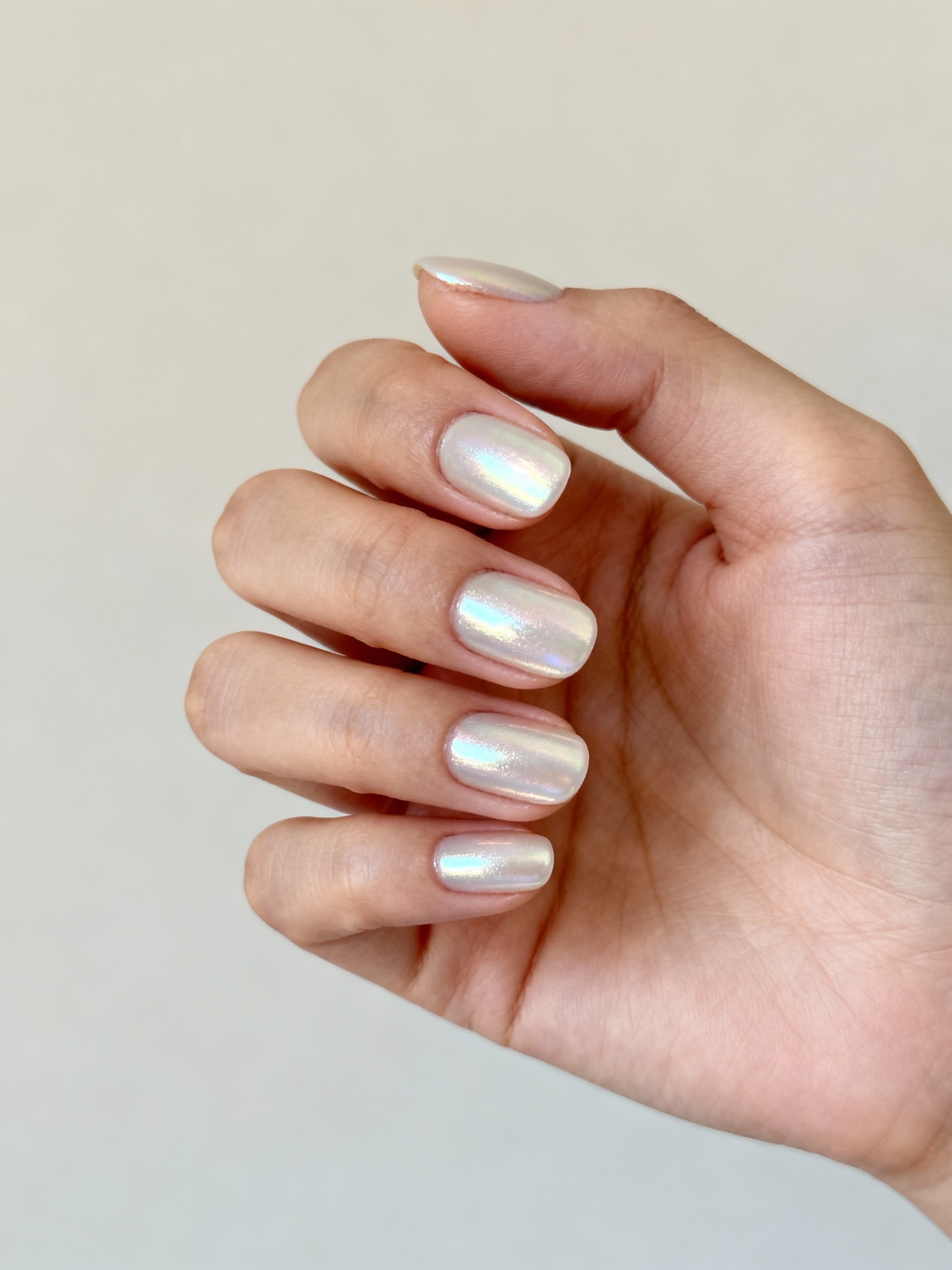 soft pearlescent chrome elegance